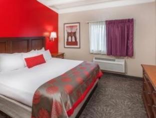Ramada By Wyndham Hammond Hotel & Conference Center Habitación foto